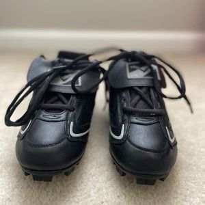 Trac - Plus Venom Sport Cleats - Sz6 - NWOT